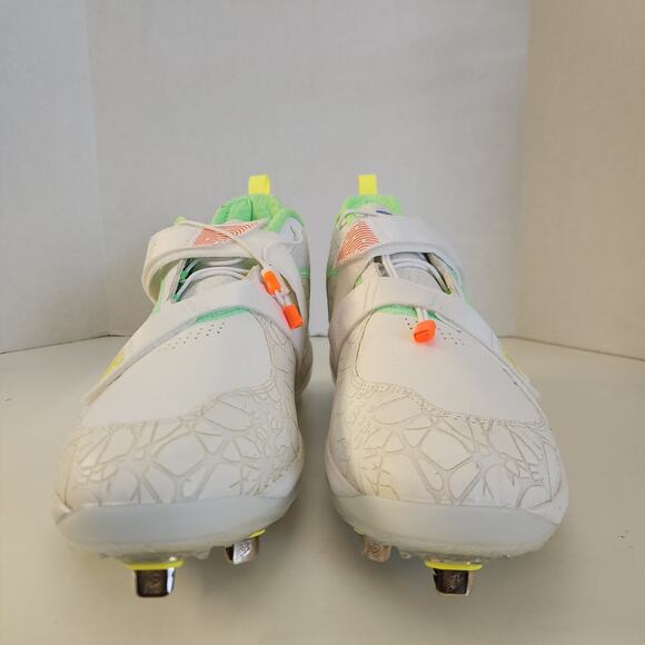 New Balance Men's FuelCell Lindor V2 Metal Baseball Shoe, white , 15 - Picture 3 of 10